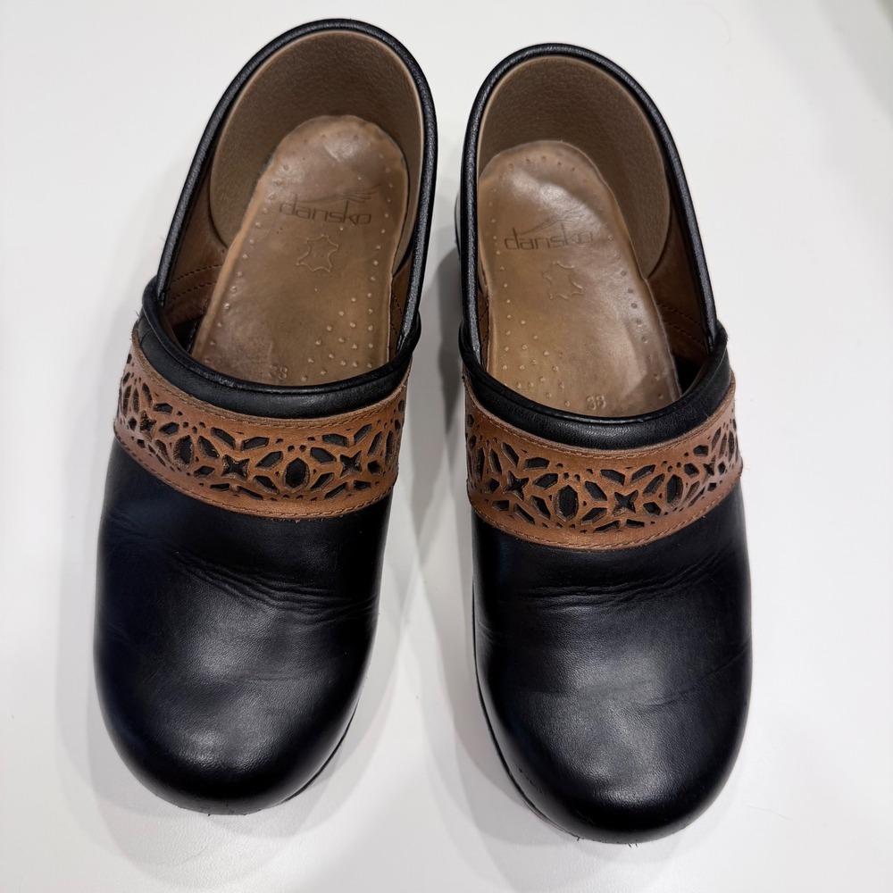 Dansko Pavan Professional Black Leather Clogs Brown Laser Cut Overlay Womens 38